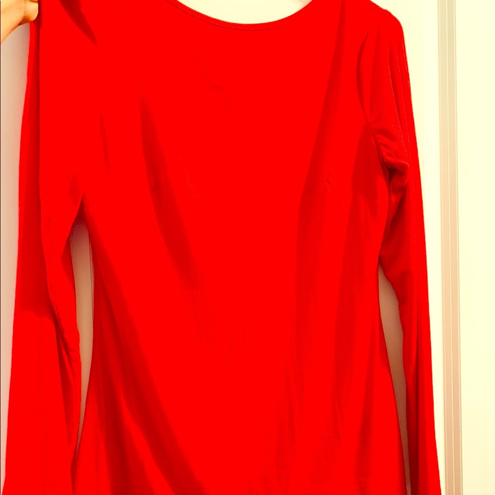 Beautiful red scoop back H&M red top